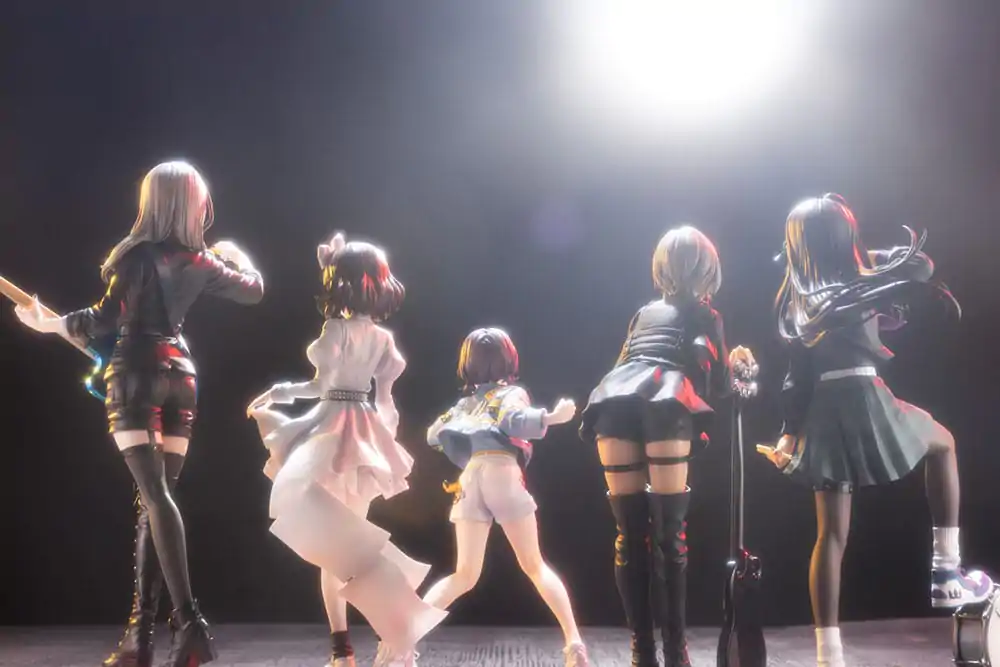 Girls Band Cry PVC Kip 1/7 Momoka Kawaragi 24 cm fotografija izdelka