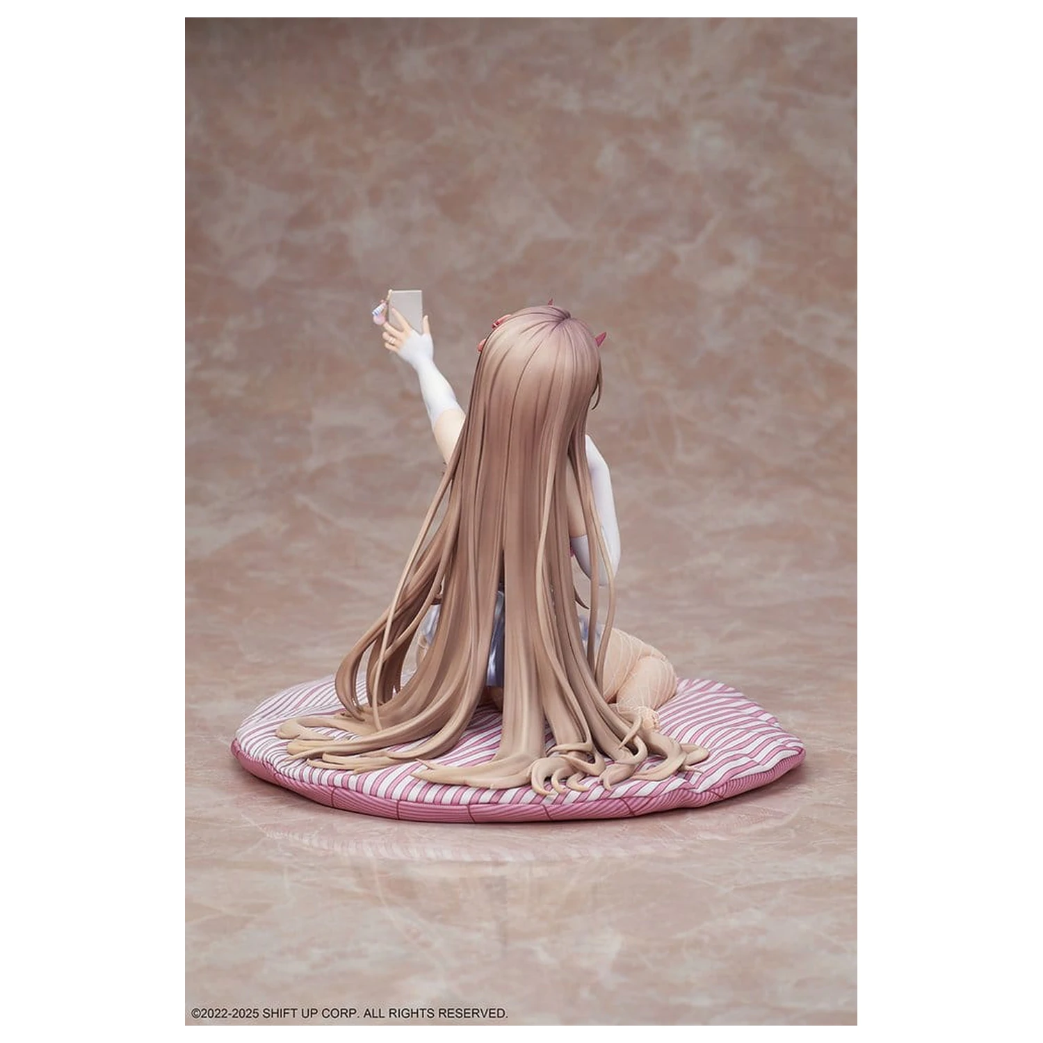 Goddess of Victory: Nikke PVC kip 1/4 Viper Complete figura 21 cm fotografija izdelka