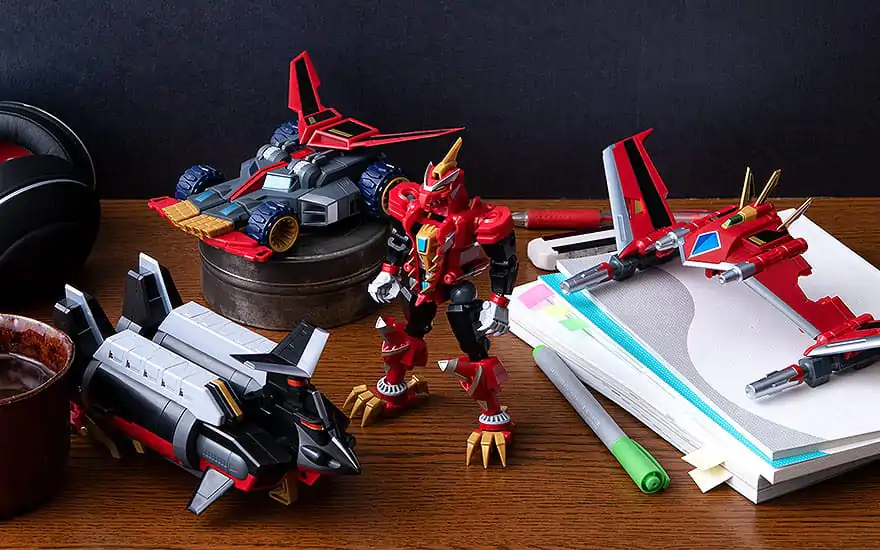 Gridman Universe akcijska figura The Gattai Gattai Ryujin DX Dynazenon 25 cm (ponatis) fotografija izdelka