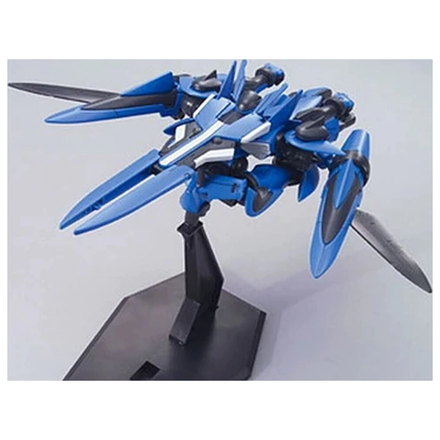 Gundam 00 The Movie Awakening of the Trailblazer Brave Commander Test Type Mobile Suit komplet modelov HG 1/144 fotografija izdelka