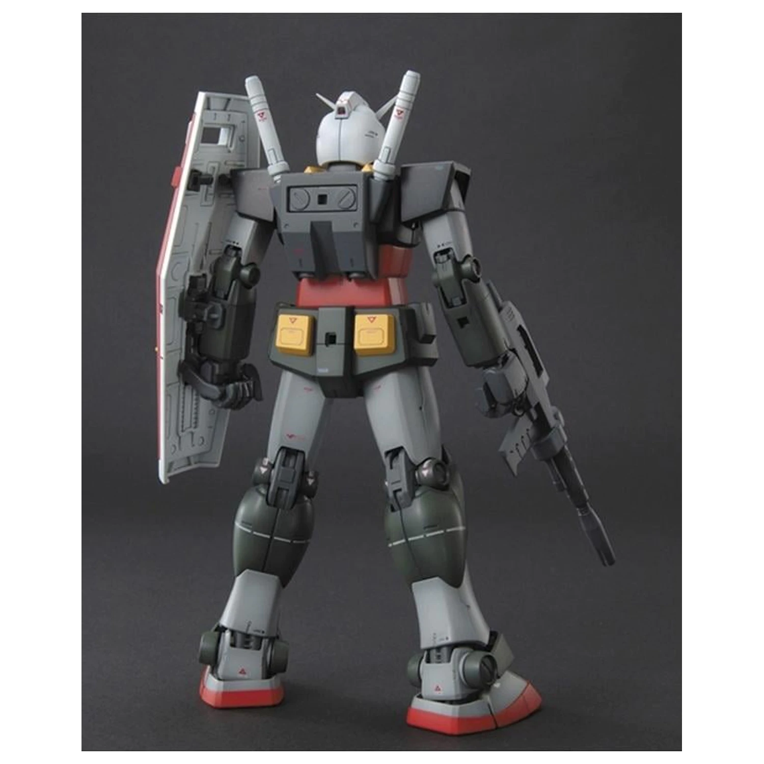 Gundam MG 1/100 G Armor Real Type Color ver. Komplet modela fotografija izdelka