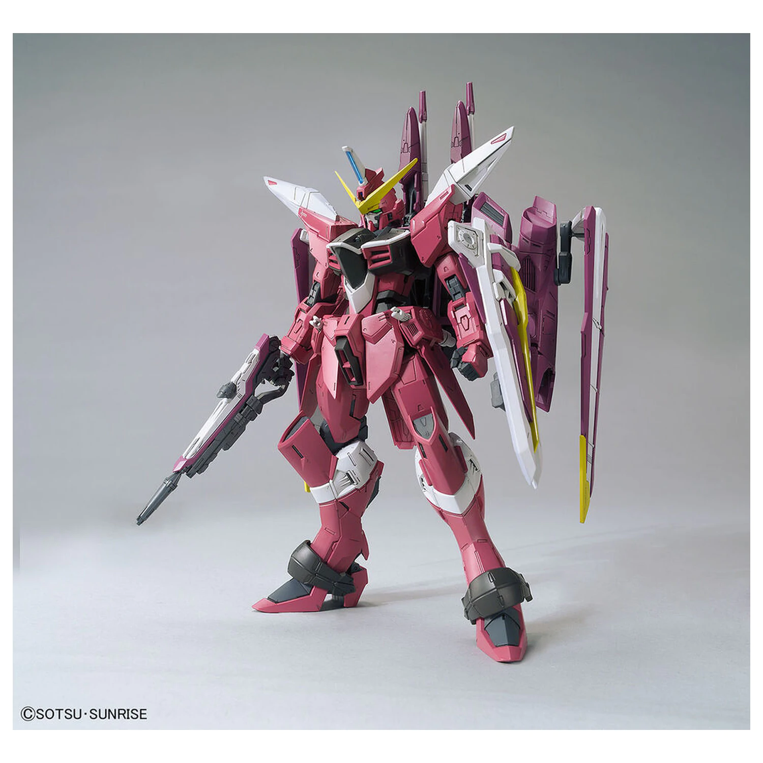 Komplet modela MG 1/100 Infinite Justice Gundam fotografija izdelka