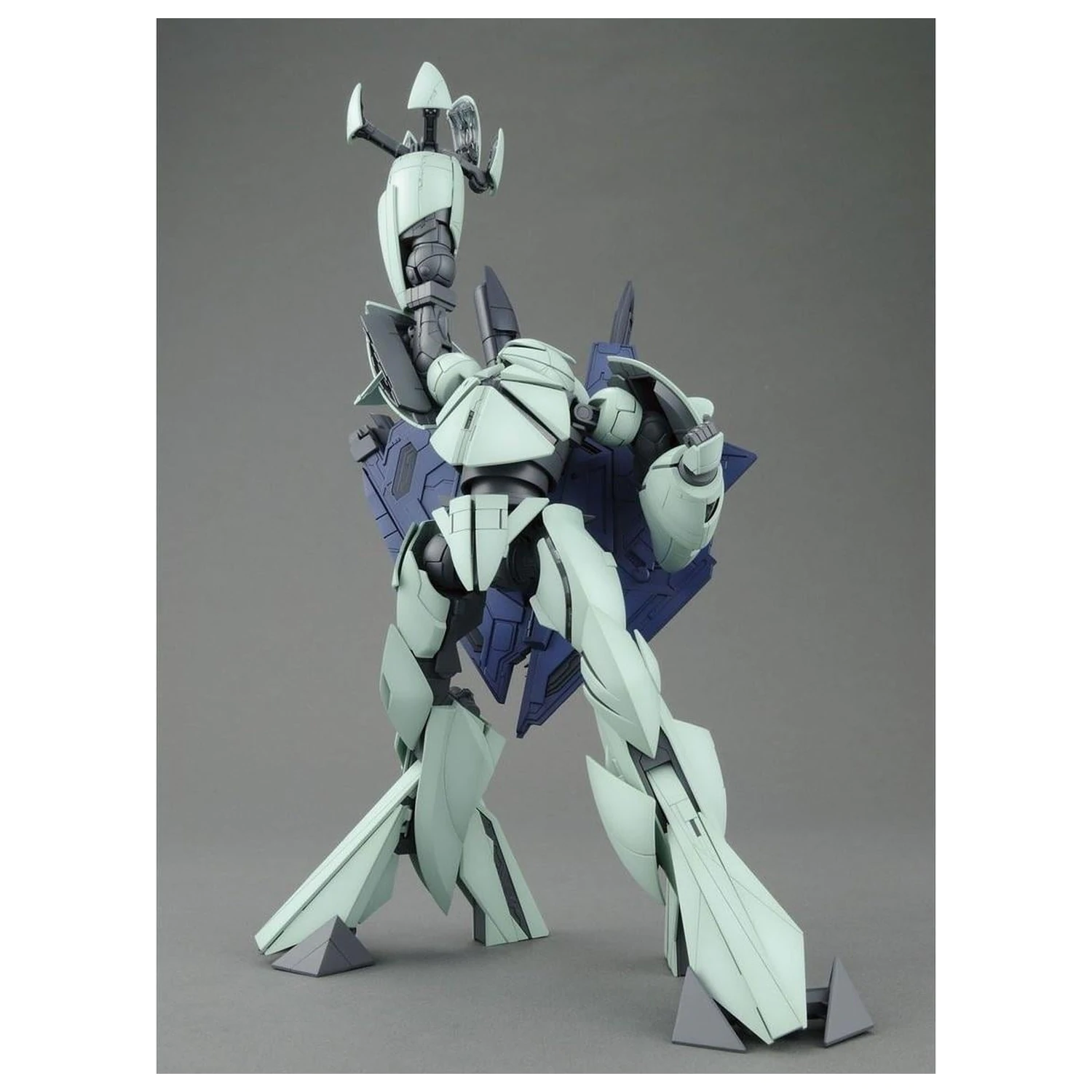 Gundam MG 1/100 Turn X komplet modela fotografija izdelka