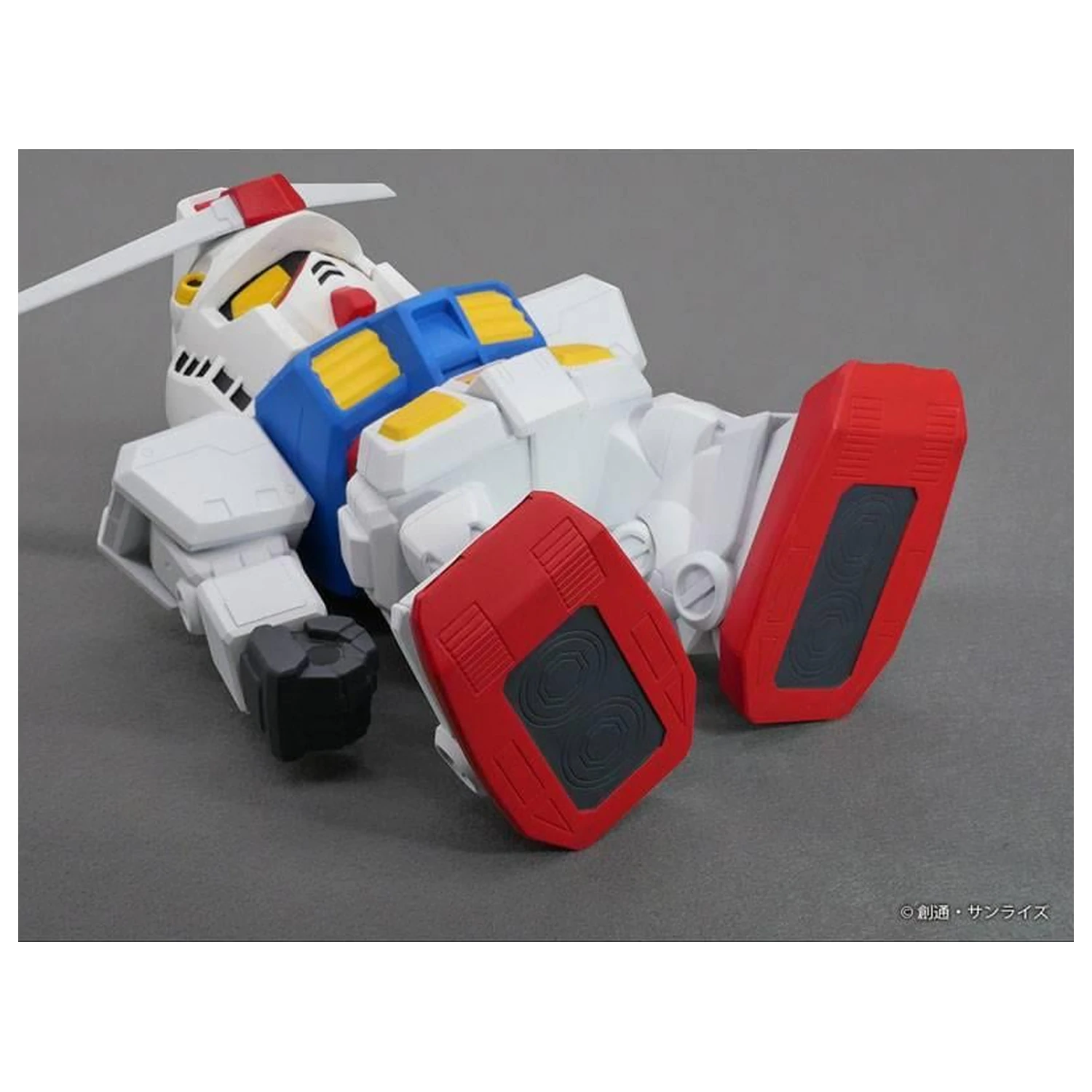 Gundam RX-78-2 Jumbo Sofbi figura 22cm fotografija izdelka