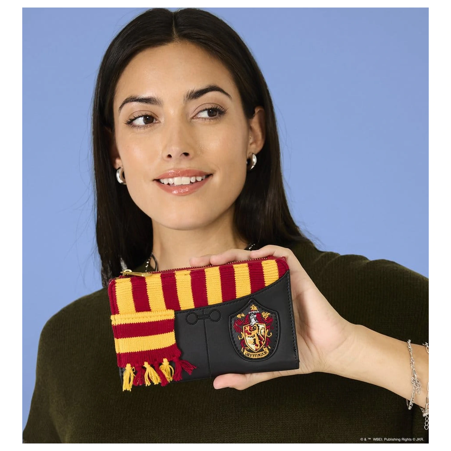 Harry Potter by Loungefly denarnica Gryffindor Uniform fotografija izdelka