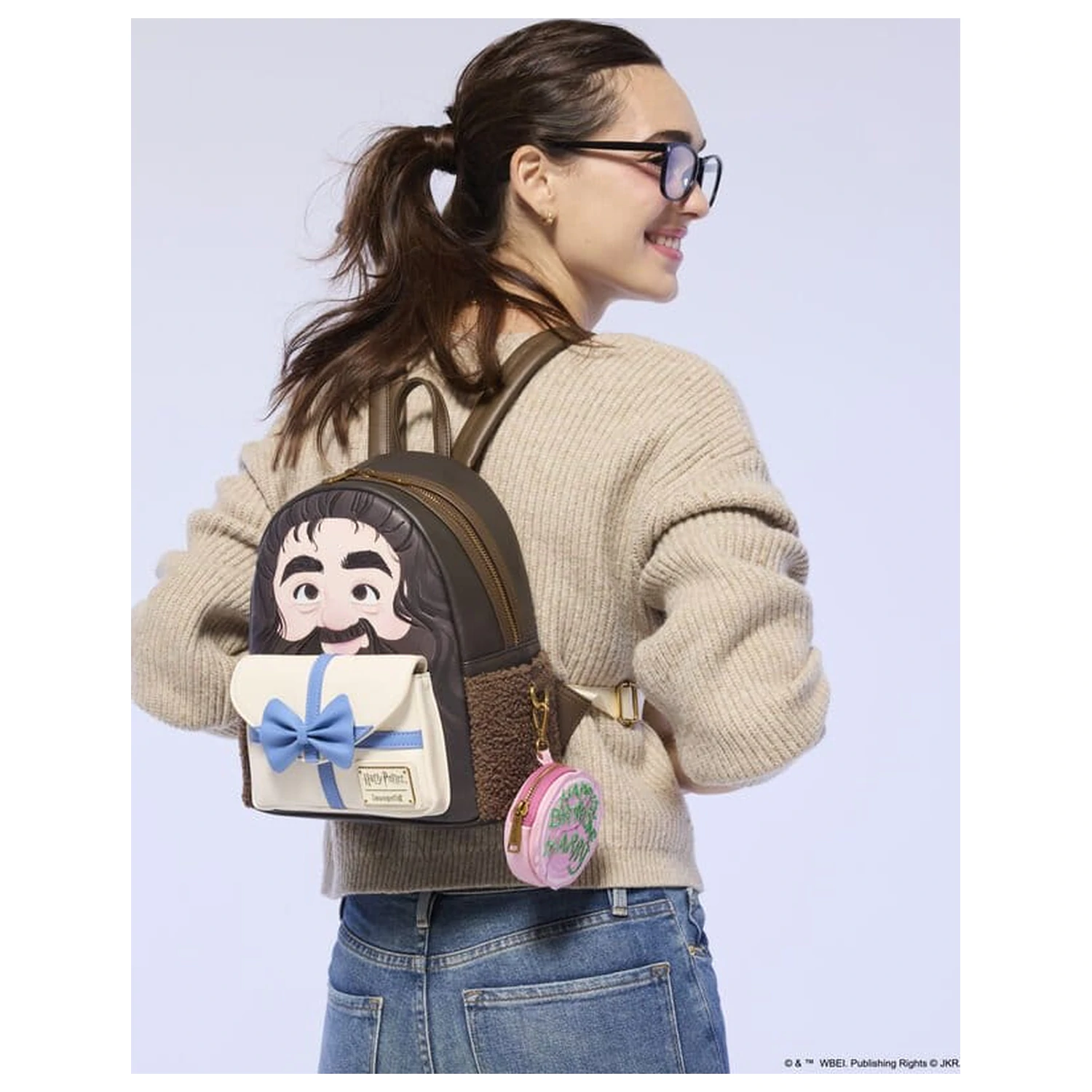 Harry Potter by Loungefly Mini nahrbtnik s torbico za kovance Hagrid Birthday Cake fotografija izdelka