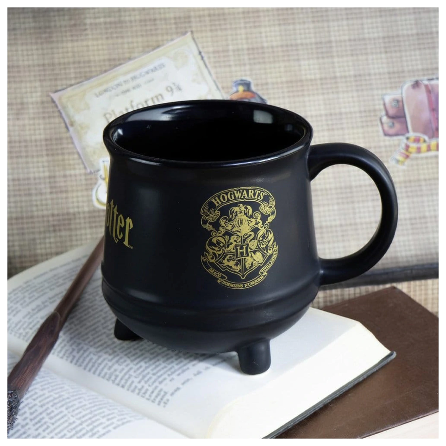 Harry Potter Skodelica Hogwarts Crest Cauldron Design 560ml fotografija izdelka