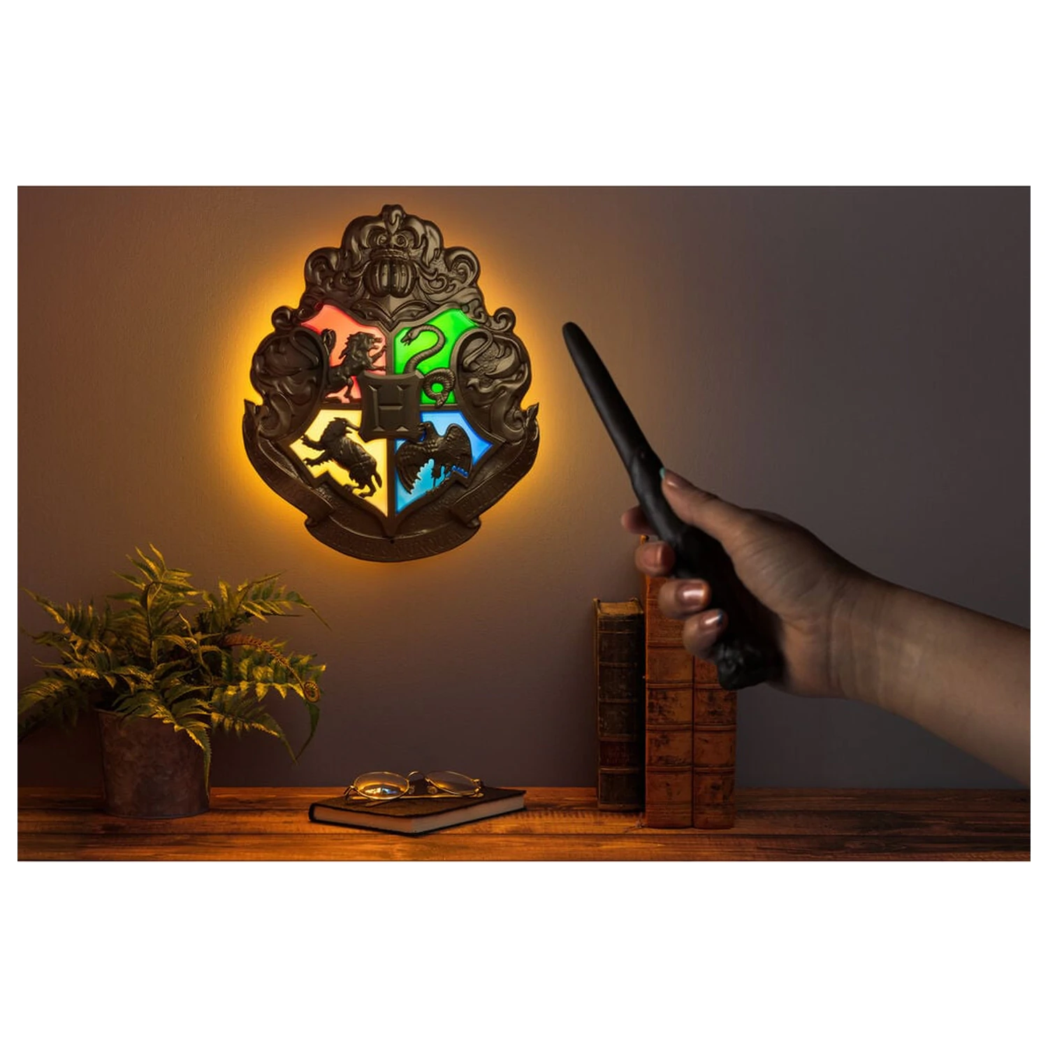 Harry Potter grb Hogwarts lučka fotografija izdelka