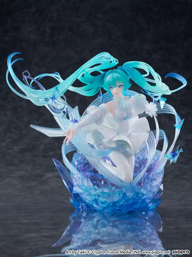 Hatsune Miku PVC kip 1/7 Hatsune Miku - Crystal Dress Ver. 22 cm fotografija izdelka