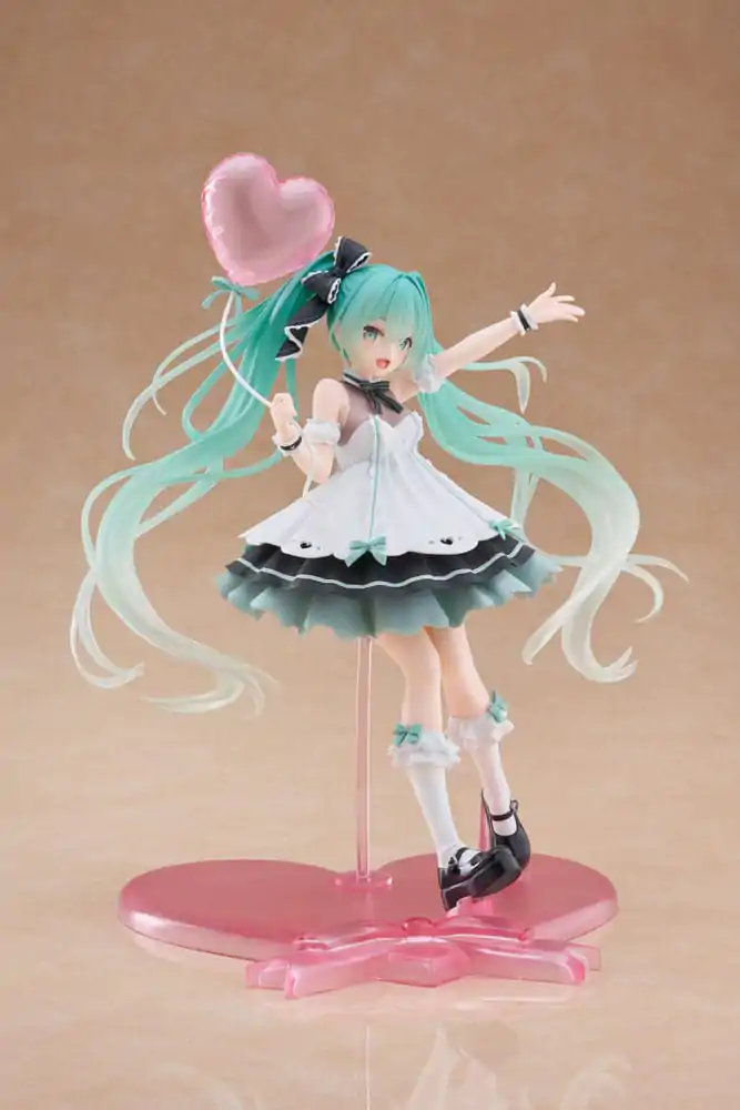 Hatsune Miku AMP+ PVC Kip Hatsune Miku Birthday 2025 Party Ver. 21 cm fotografija izdelka