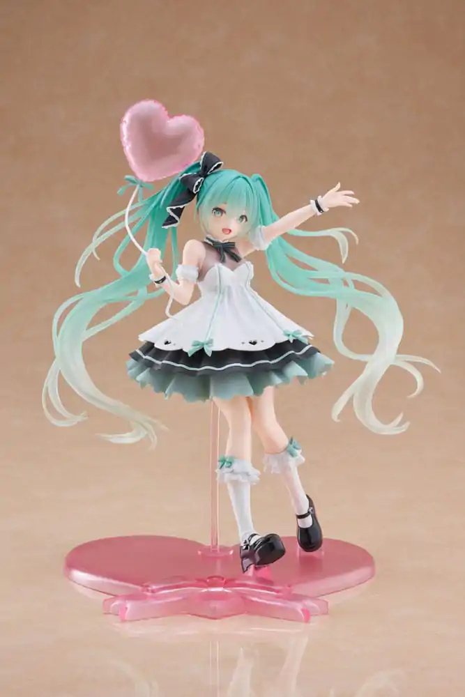 Hatsune Miku AMP+ PVC Kip Hatsune Miku Birthday 2025 Party Ver. 21 cm fotografija izdelka