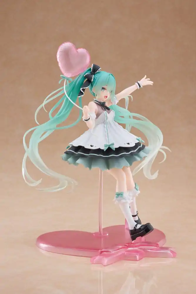 Hatsune Miku AMP+ PVC Kip Hatsune Miku Birthday 2025 Party Ver. 21 cm fotografija izdelka