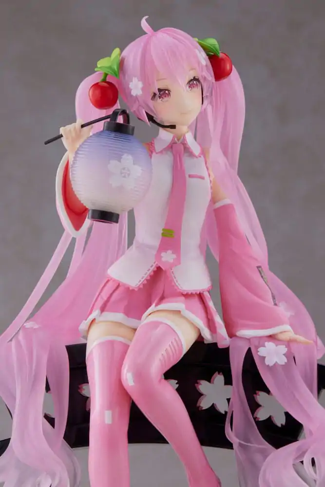 Hatsune Miku AMP PVC Kip Sakura Miku Lantern Ver. Ponatis 20 cm fotografija izdelka