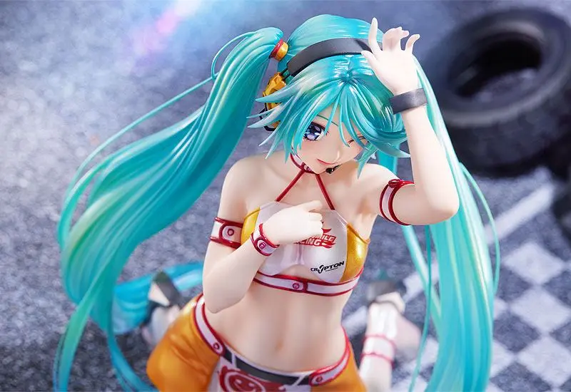 Hatsune Miku GT Project PVC Kip 1/7 Racing Miku 2010 Ver. Art by Kentaro Yabuki 18 cm fotografija izdelka