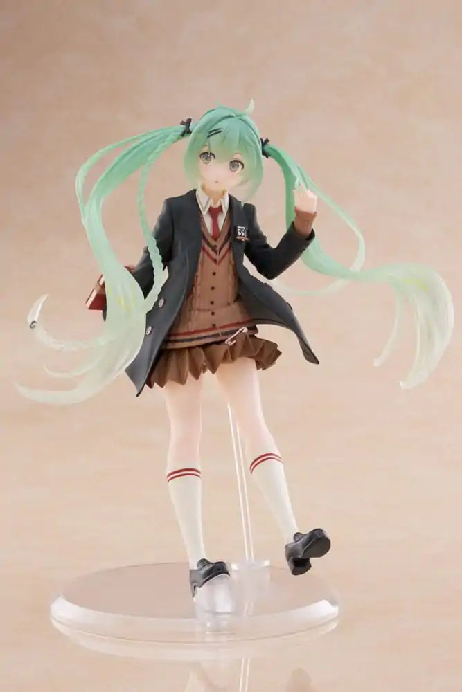 Hatsune Miku PVC kip Hatsune Miku Fashion Preppy Ver. 18 cm fotografija izdelka