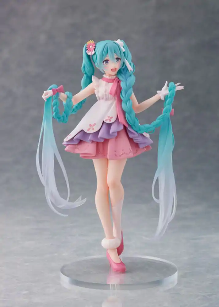 Hatsune Miku PVC Kip Hatsune Miku Wonderland Rapuinzel Ver. 18 cm fotografija izdelka