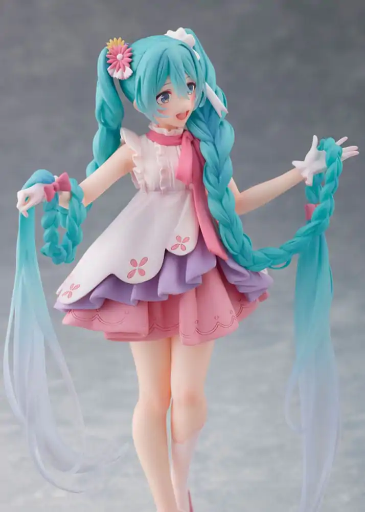 Hatsune Miku PVC Kip Hatsune Miku Wonderland Rapuinzel Ver. 18 cm fotografija izdelka