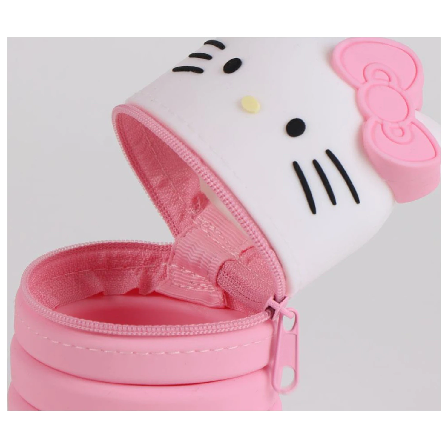 Hello Kitty Pink 3D Pernica 20 cm fotografija izdelka