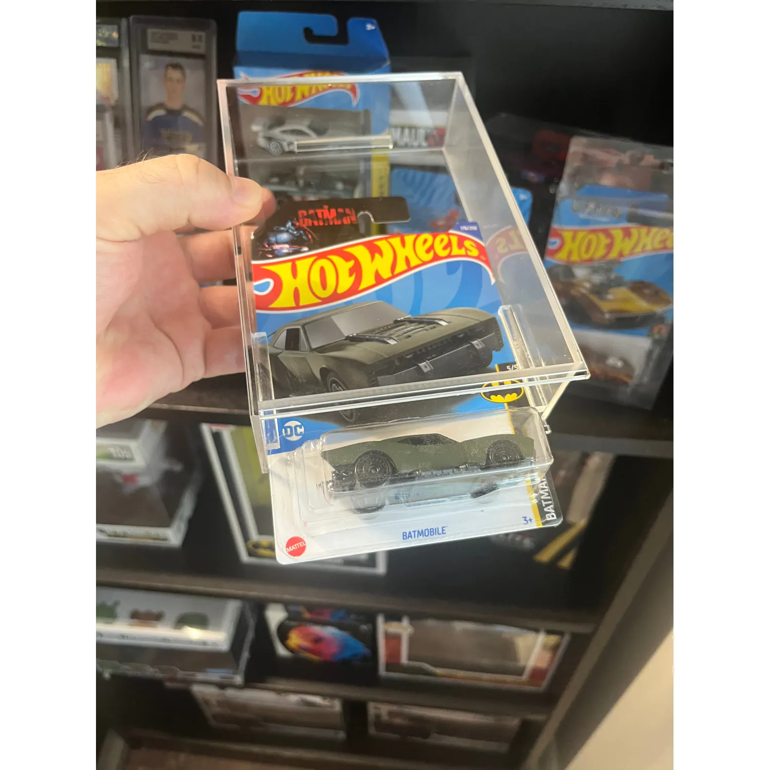 Hot Wheels Mainline Akrilno ohišje 2-Pack fotografija izdelka
