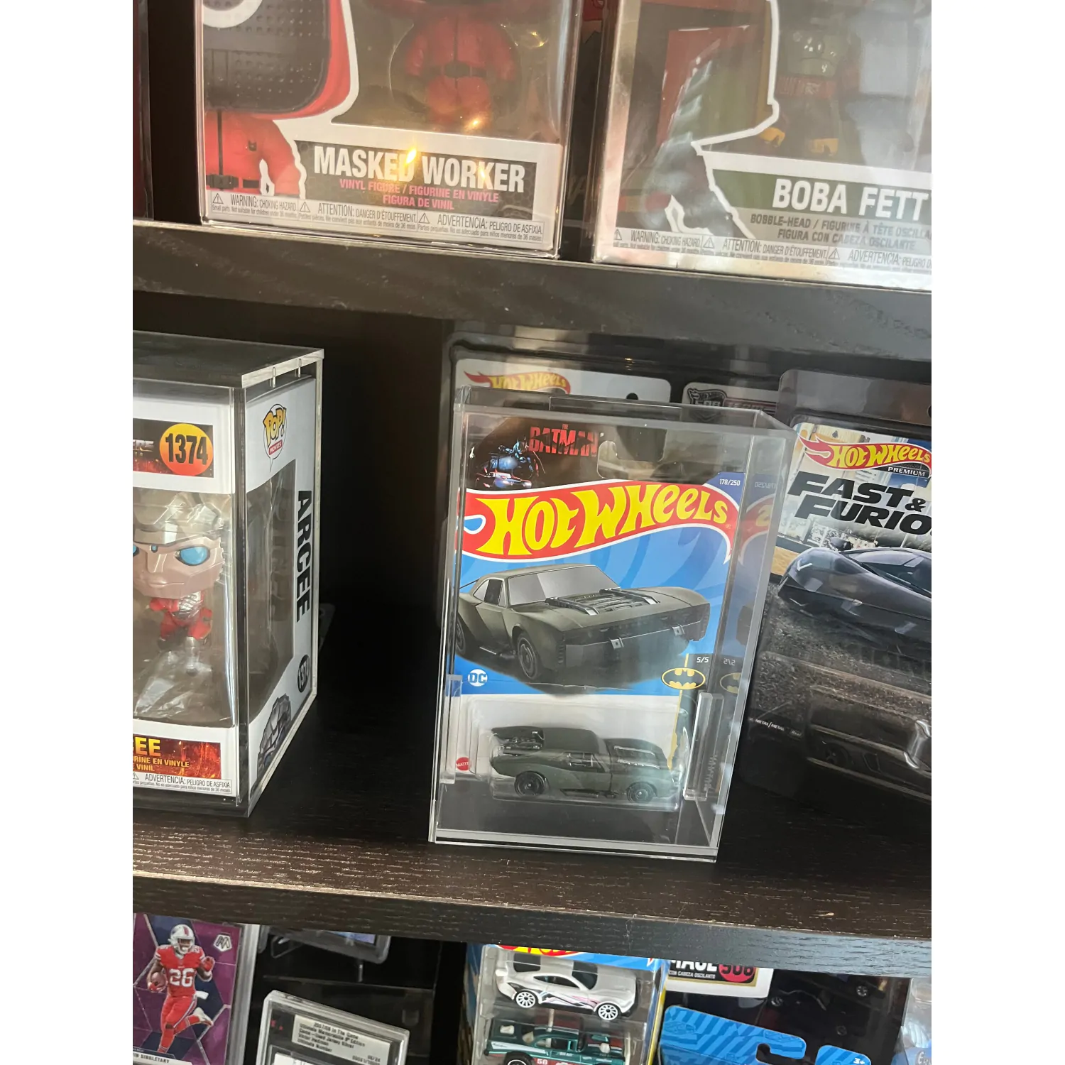 Hot Wheels Mainline Akrilno ohišje 2-Pack fotografija izdelka