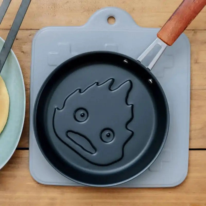 Howl's Moving Castle Non-Stick ponev za palačinke Calcifer fotografija izdelka