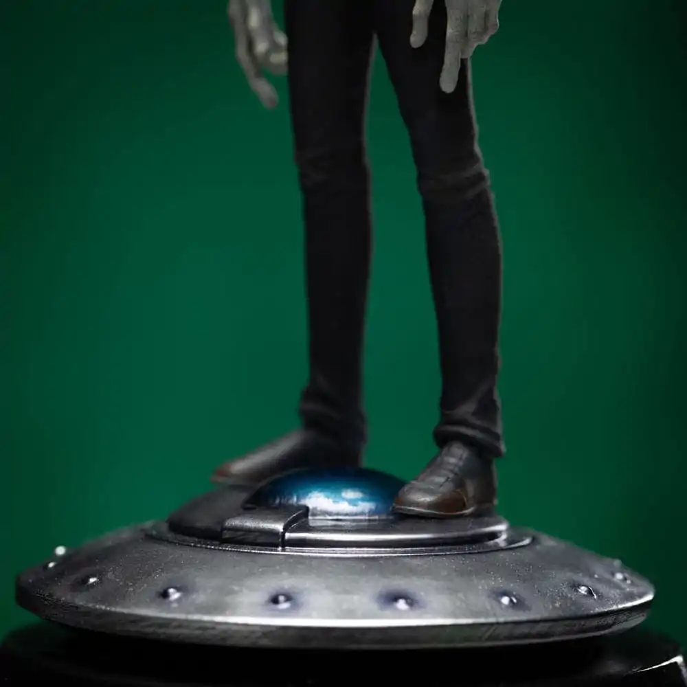 I want to Believe Art Scale Kip 1/10 Alien Grey 21 cm fotografija izdelka