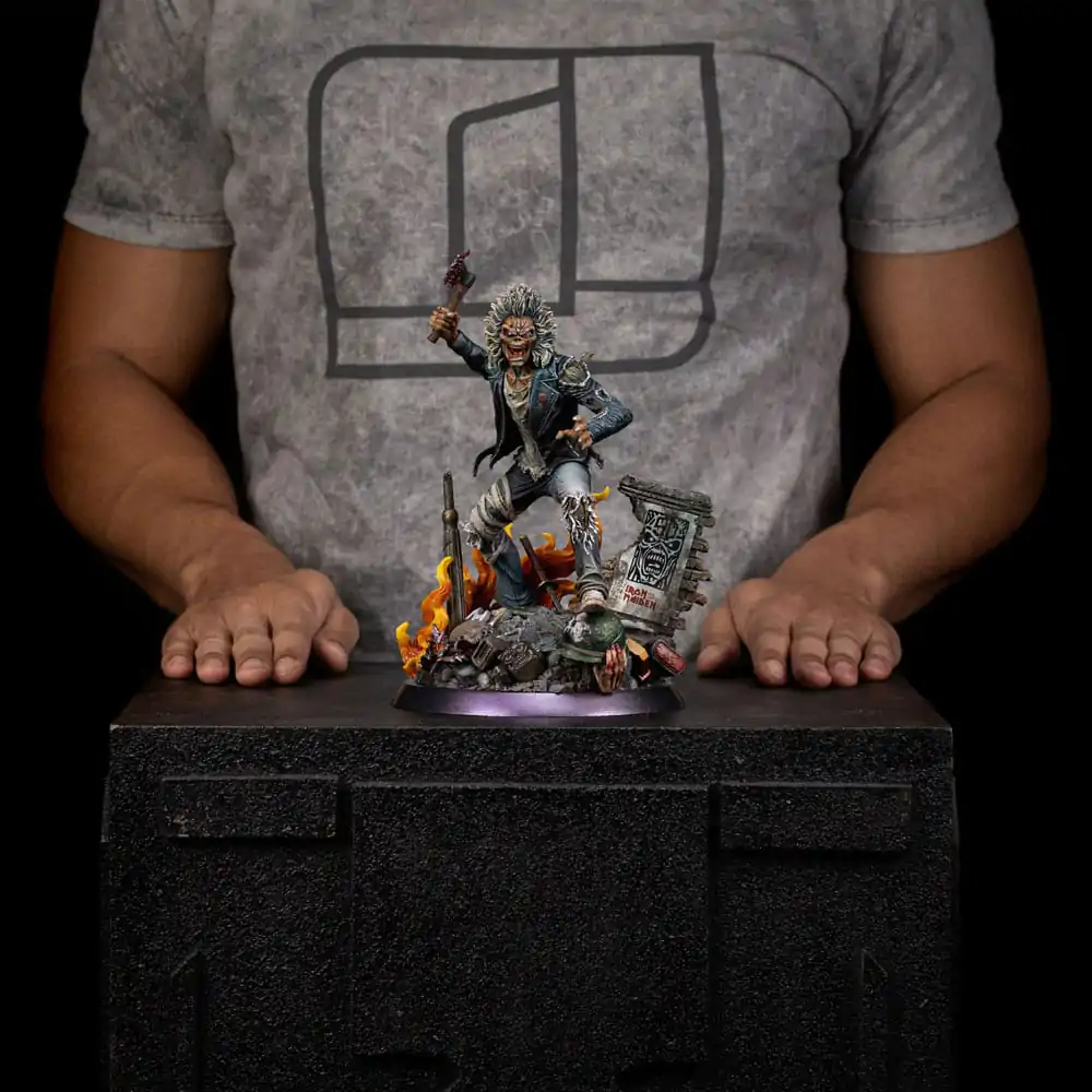 Iron Maiden Kip v umetniškem merilu 1/10 Eddie 50th Year Anniversary 22 cm fotografija izdelka