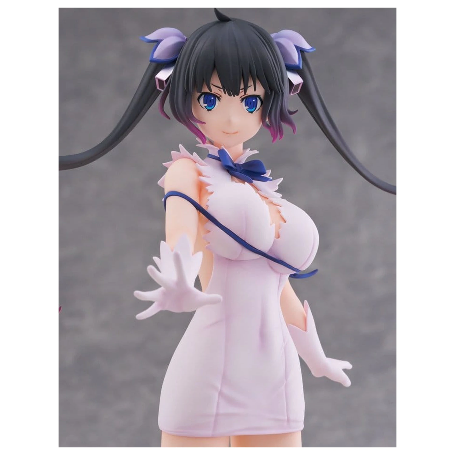 Is It Wrong to Try to Pick Up Girls in a Dungeon? V PVC figura 1/7 Hestia Divinity Unleashed Ver. AmiAmi Limited Edition 24 cm fotografija izdelka