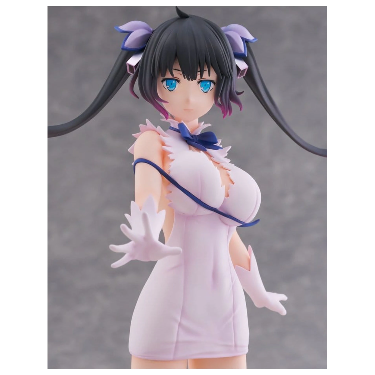 Is It Wrong to Try to Pick Up Girls in a Dungeon? V PVC figura 1/7 Hestia Divinity Unleashed Ver. AmiAmi Limited Edition 24 cm fotografija izdelka