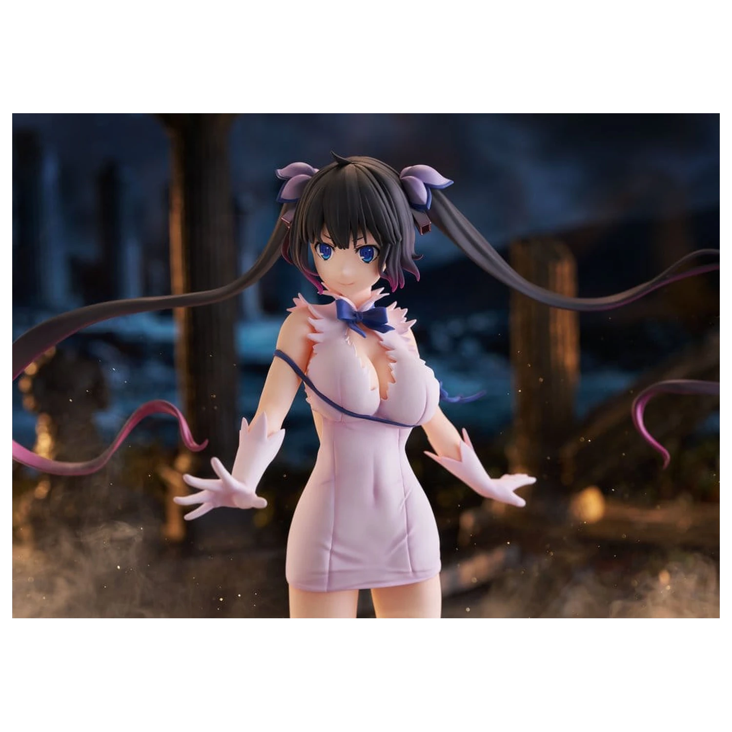 Is It Wrong to Try to Pick Up Girls in a Dungeon? V PVC figura 1/7 Hestia Divinity Unleashed Ver. AmiAmi Limited Edition 24 cm fotografija izdelka