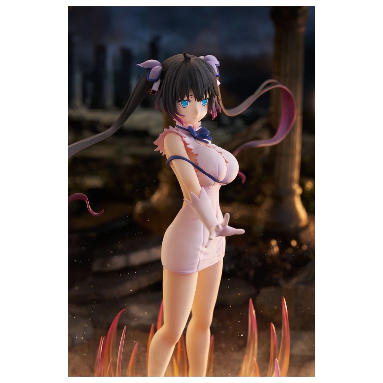 Is It Wrong to Try to Pick Up Girls in a Dungeon? V PVC figura 1/7 Hestia Divinity Unleashed Ver. AmiAmi Limited Edition 24 cm fotografija izdelka