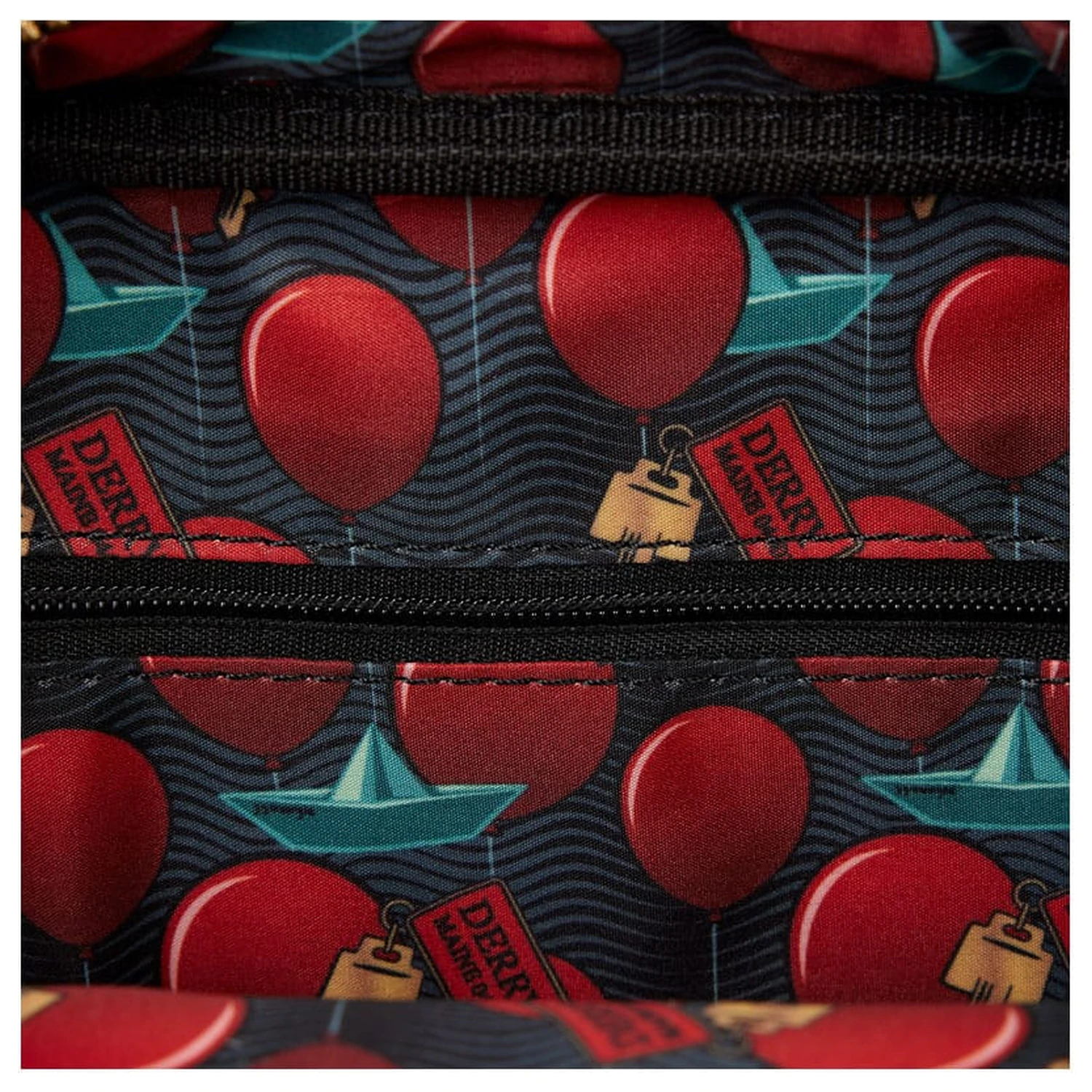 IT by Loungefly Crossbody Pennywise fotografija izdelka
