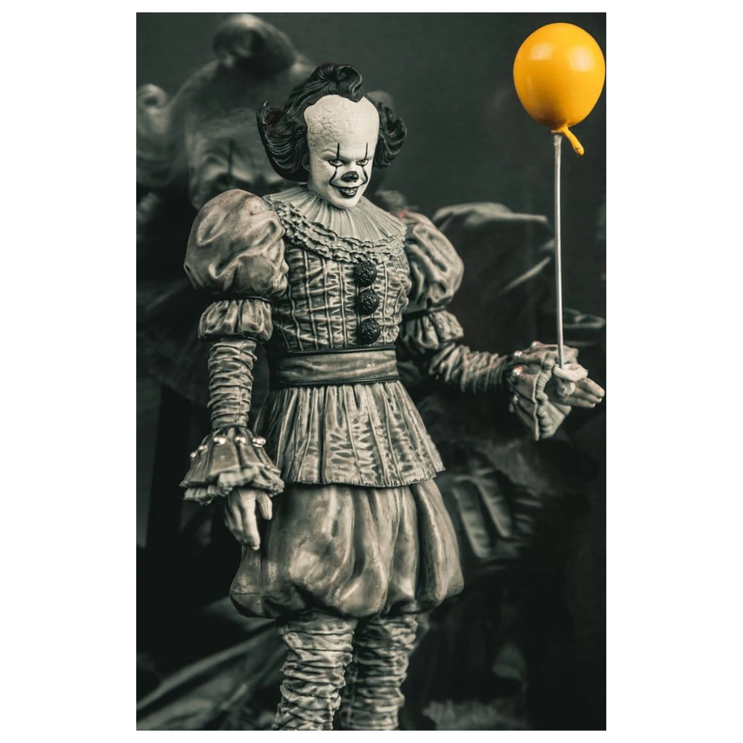 It Dobrodošli v Derry Movie Maniacs Figura Pennywise (črno-belo) 16 cm fotografija izdelka