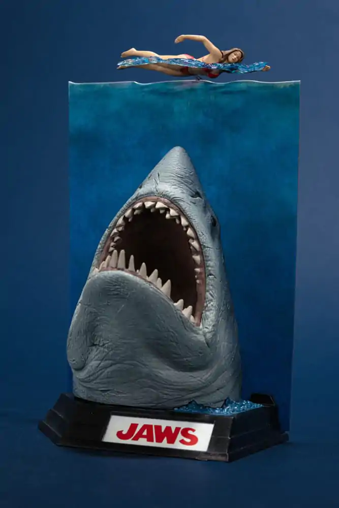 Jaws Movie Maniacs PVC Kip Jaws (50th Anniversary) 16 cm fotografija izdelka