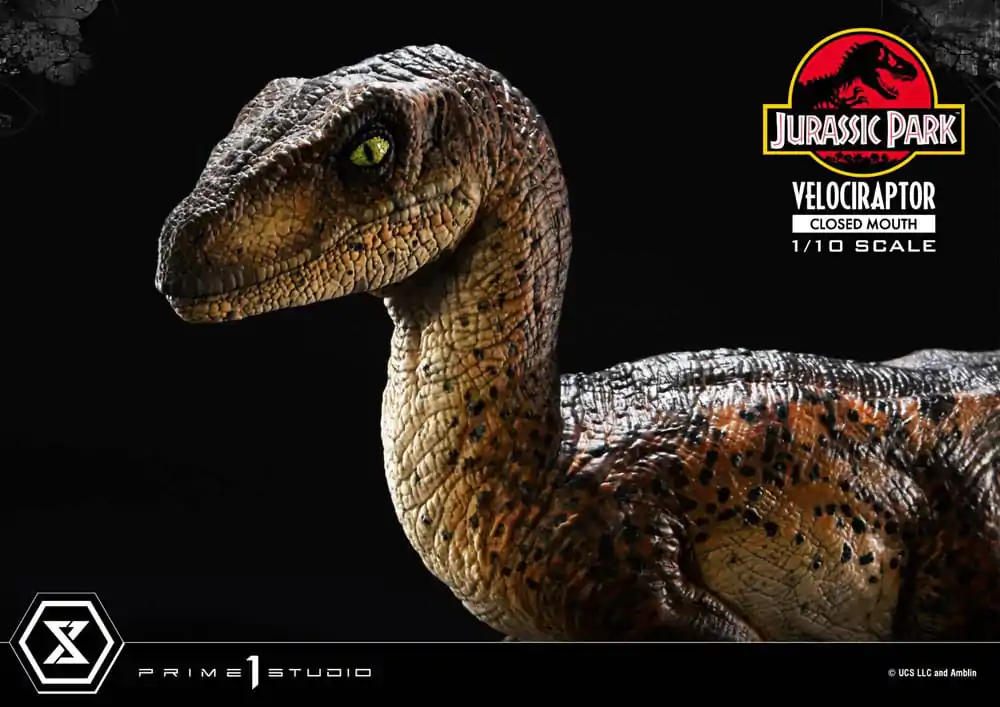 Jurassic Park Prime Collectibles Kip 1/10 Velociraptor Zaprtih Ust 19 cm fotografija izdelka