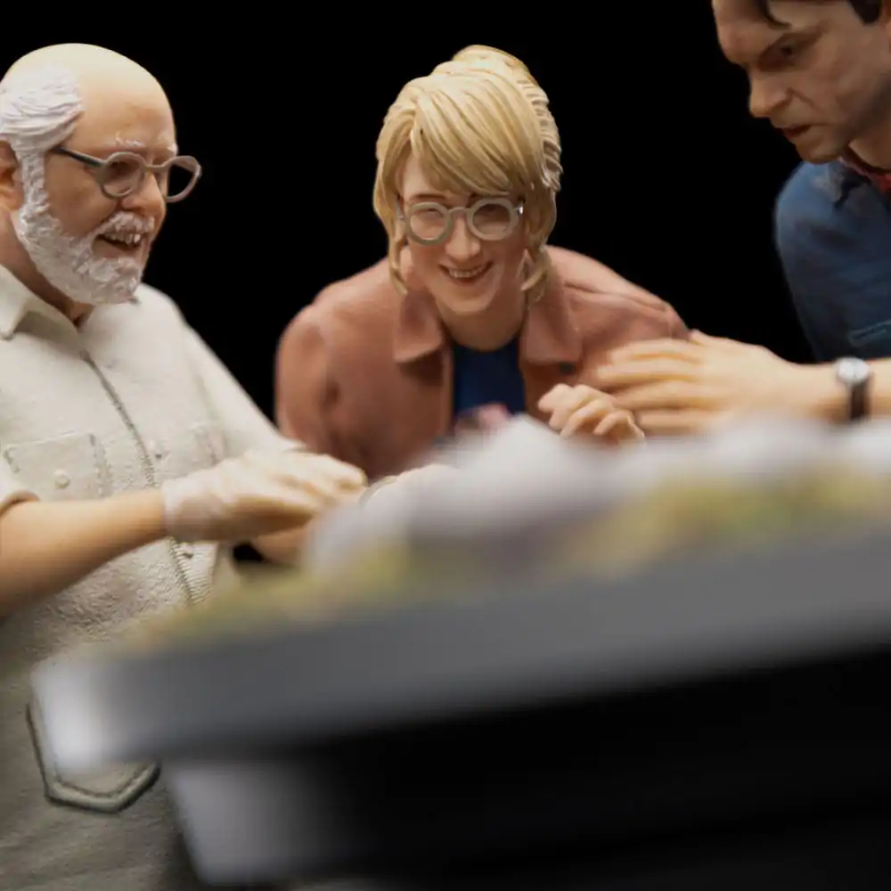 Jurassic Park Scale Statue 1/10 Dino Hatching 23 cm Kip fotografija izdelka