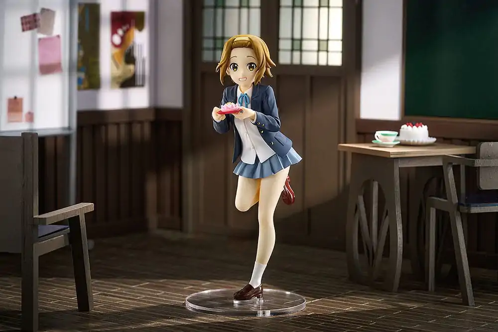 K-On! Pop Up Parade PVC Kip Ritsu Tainaka L Velikost 22 cm fotografija izdelka