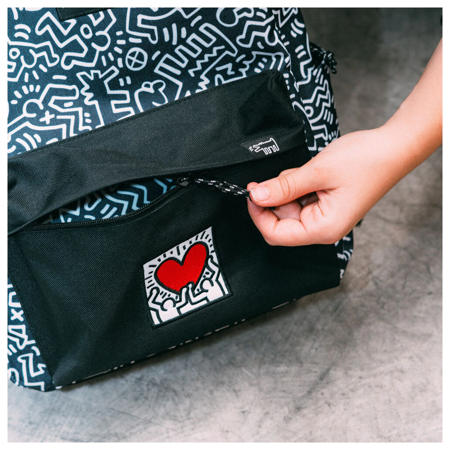 Nahrbtnik Keith Haring fotografija izdelka