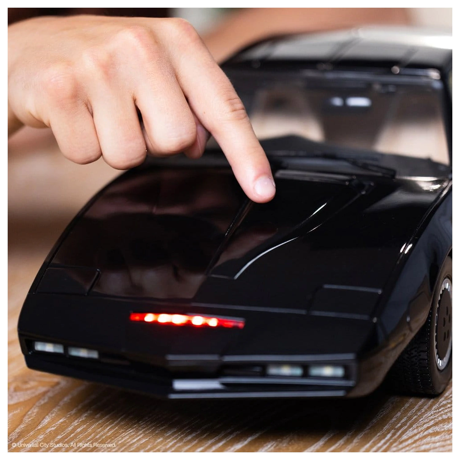 Knight Rider replika iz ulite kovine 1/10 K.I.T.T. 53 cm fotografija izdelka