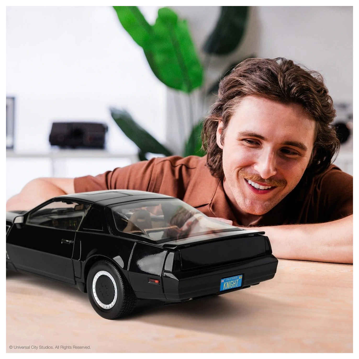 Knight Rider replika iz ulite kovine 1/10 K.I.T.T. 53 cm fotografija izdelka