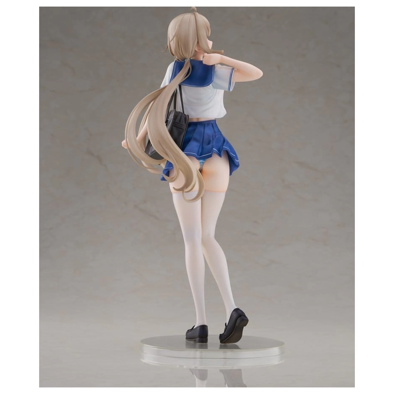 KoiKoi Sakura PVC figura 1/6 Momoko Uniform Ver. 27 cm fotografija izdelka