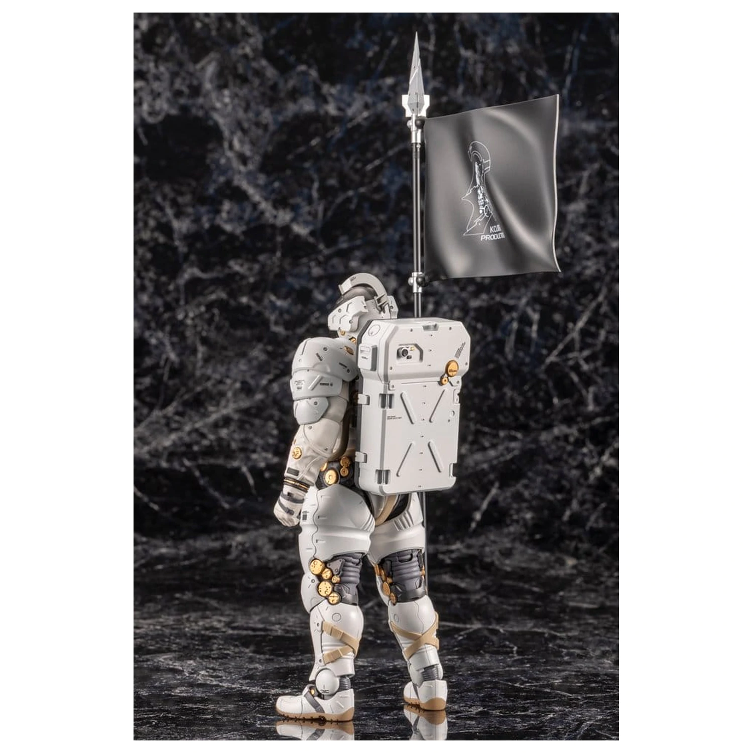 Kojima Productions komplet plastičnega modela Ludens 19 cm fotografija izdelka
