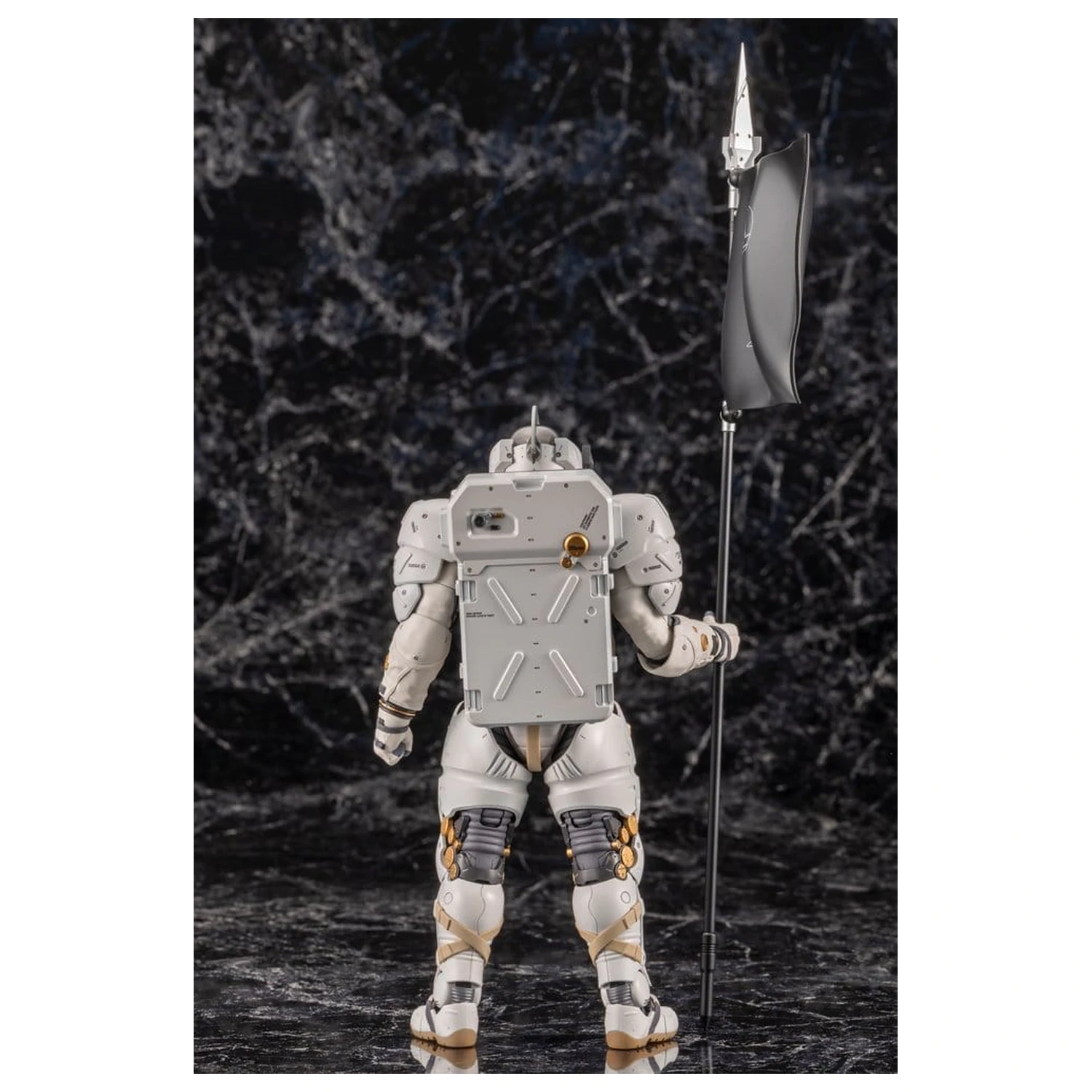 Kojima Productions komplet plastičnega modela Ludens 19 cm fotografija izdelka