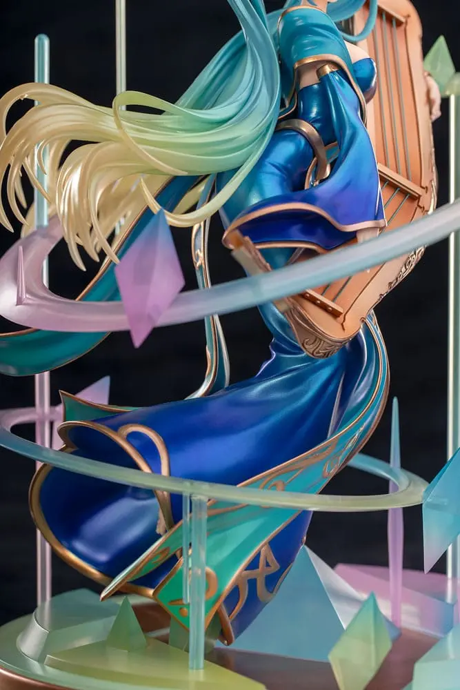 League of Legends PVC Kip 1/7 Maven of the Strings Sona 31 cm fotografija izdelka