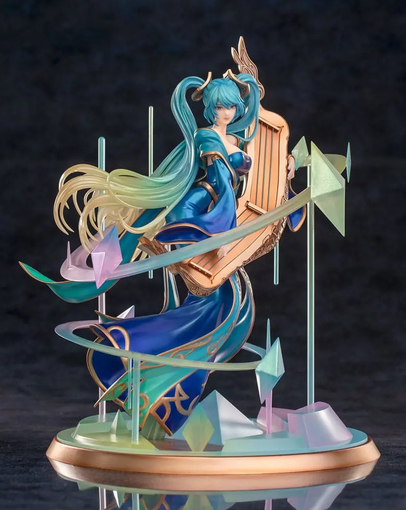 League of Legends PVC Kip 1/7 Maven of the Strings Sona 31 cm fotografija izdelka