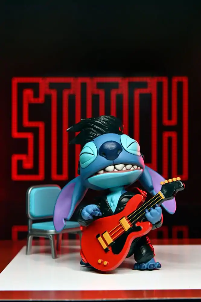 Lilo & Stitch Action Figure Ultimate Singer Elvis Stitch 7 cm fotografija izdelka