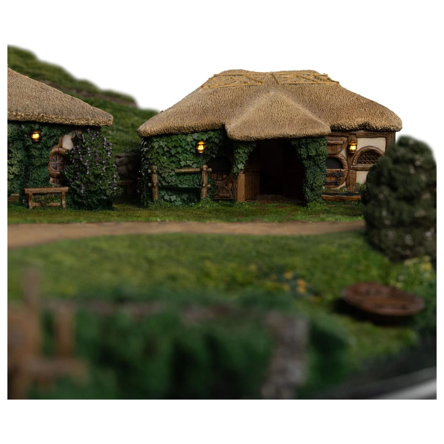 Lord of the Rings Kip The Green Dragon Inn fotografija izdelka