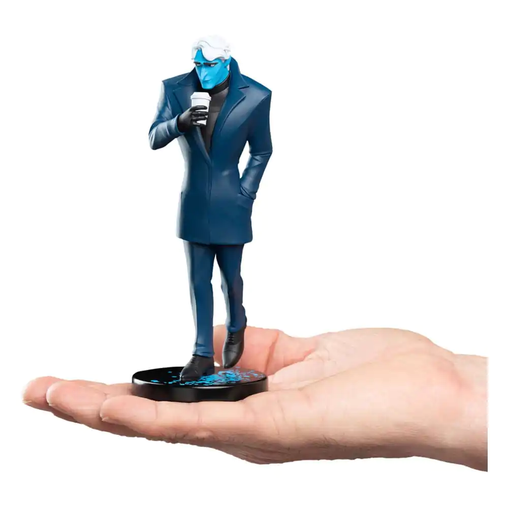 Lore Olympus x Weta Workshop Mini Vinyl Figurica Hades 16 cm fotografija izdelka