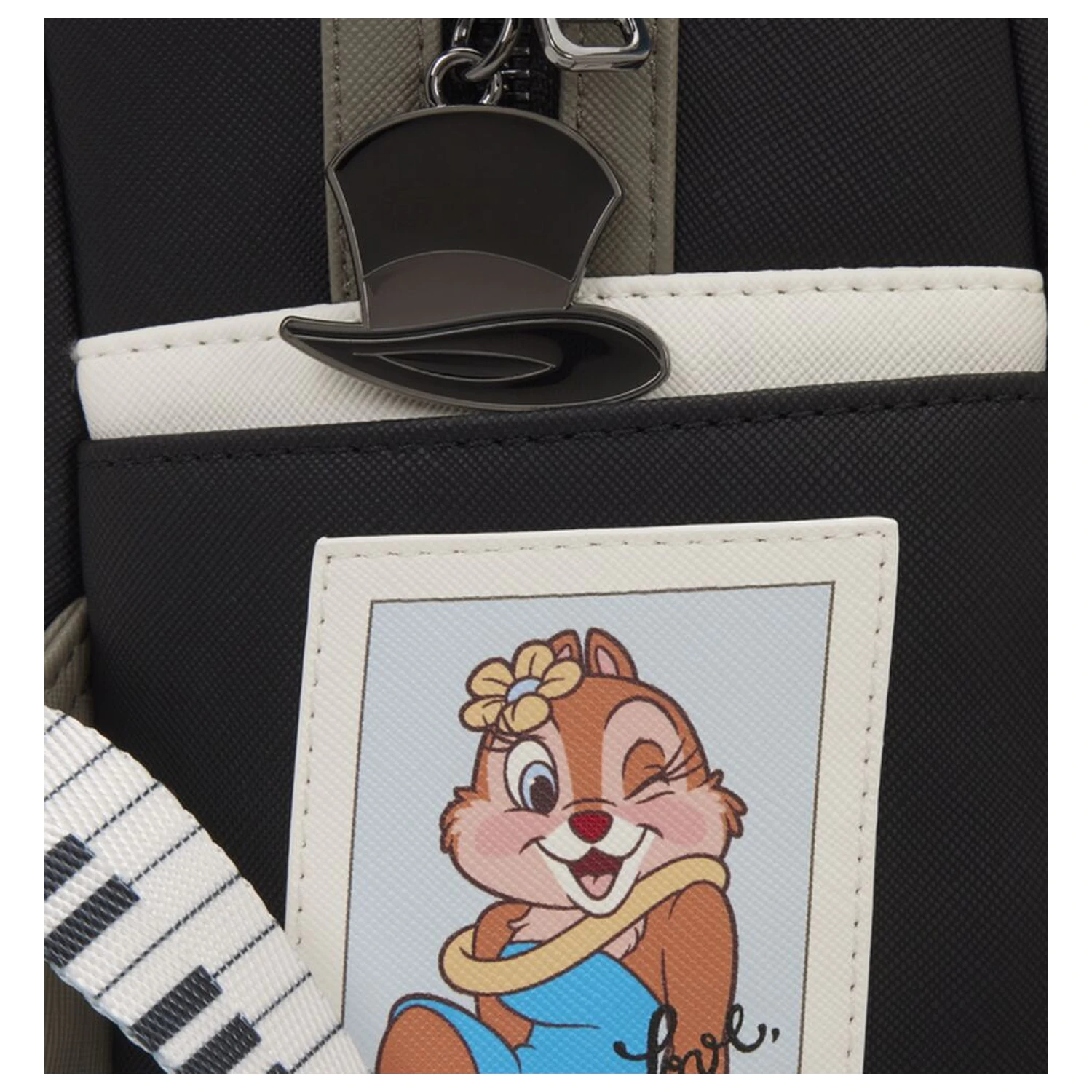 Loungefly Disney Chip and Dale Two Chips & a Miss nahrbtnik 26 cm fotografija izdelka