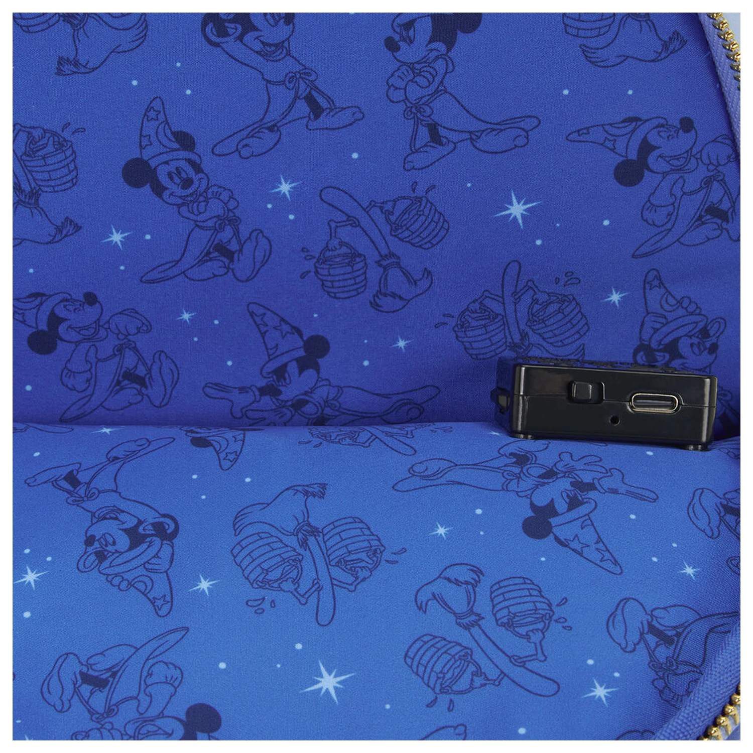 Loungefly Disney Mickey Fantasy nahrbtnik 26 cm fotografija izdelka